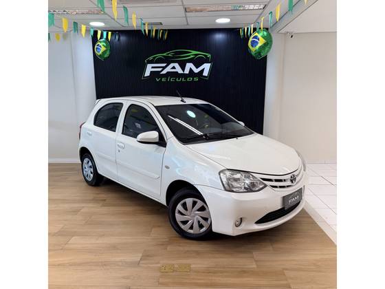 TOYOTA ETIOS 1.3 X 16V FLEX 4P MANUAL